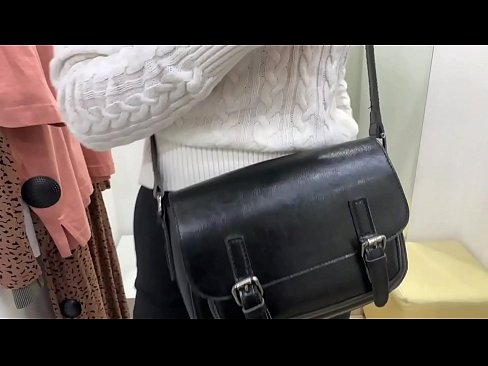 ❤️ Ommaviy onanizm yosh kaltak FeralBerry bir dildo bilan fitting xonasida ❌ seks uz.xxxhdporn.ru ﹏
